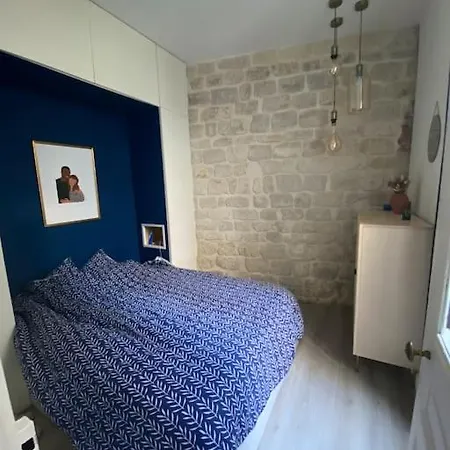 Superbe Avec Terrasse Apartman Párizs