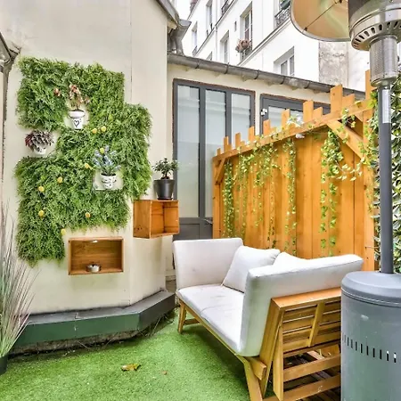 Superbe Avec Terrasse Apartman Párizs